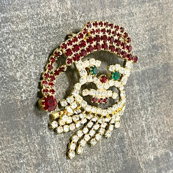 Vintage Santa Claus Brooch Red Black Clear Prong Setting Crystal Rhinestones - Picture 5 of 8